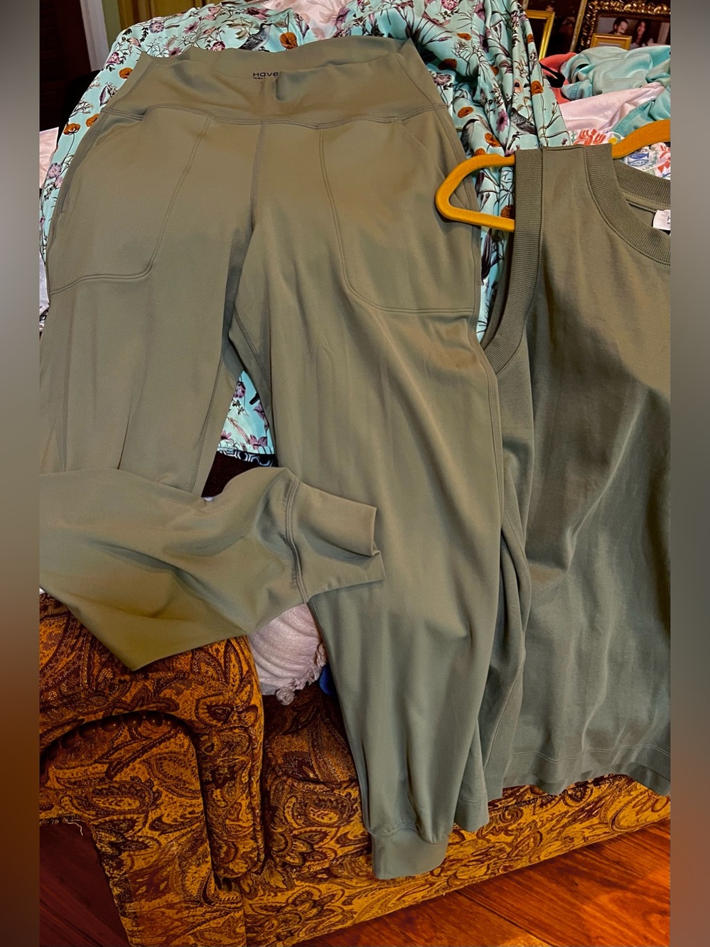 Haven Well Within balance joggers THYME  Women's Sz S NEW LOUNGE TRAVEL